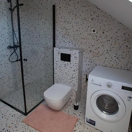 M8 Stylish One-bedroom Apartamento
